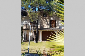 Lightfull & Relaxing Maison, 200 steps from paradise Karidi beach